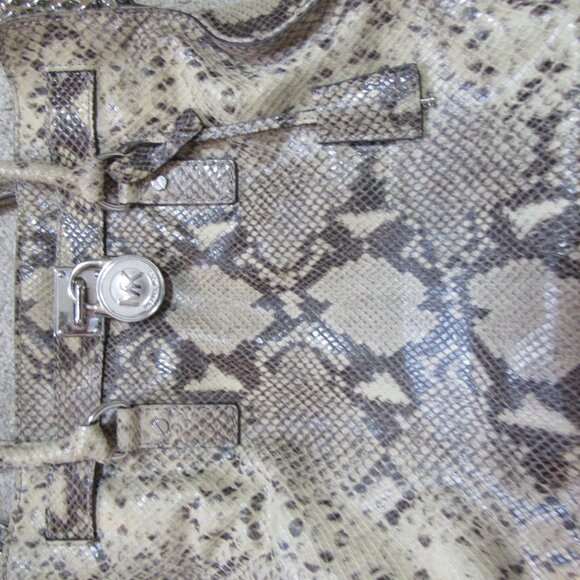 Michael Kors Gray Snakeskin Silver Hardware Large Hamilton Bag - Picture 15 of 15